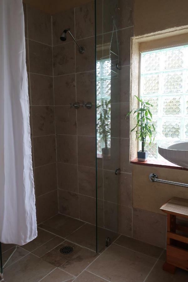 Cherry Top Farmstay - Boutique Eco Village Lilydale Bagian luar foto